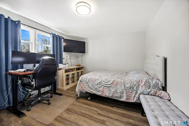 $449,900 | 1986 Hartford Turnpike, North Haven, CT 06473