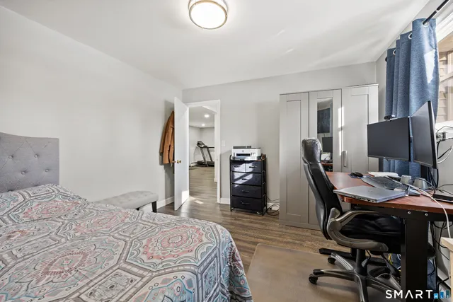 $449,900 | 1986 Hartford Turnpike, North Haven, CT 06473