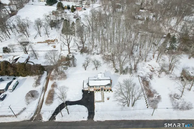 $449,900 | 1986 Hartford Turnpike, North Haven, CT 06473