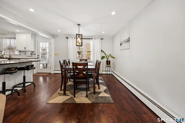 $449,900 | 1986 Hartford Turnpike, North Haven, CT 06473