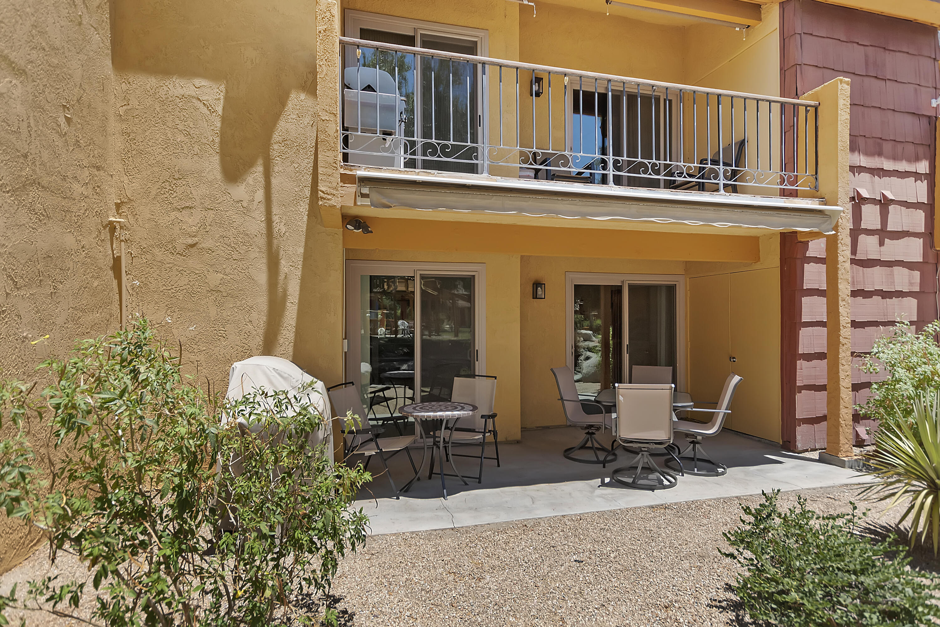 48255 Monroe Street, Unit 6 Indio, CA 92201 - Photo 21 of 43 a view of a house with sitting area