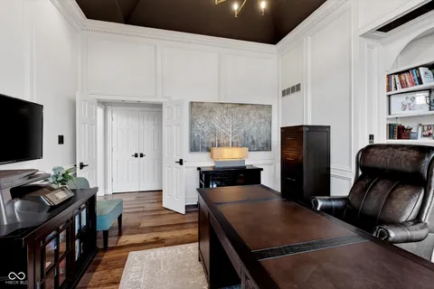 $1,590,000 | 4967 Deer Ridge Drive North, Carmel, IN 46033