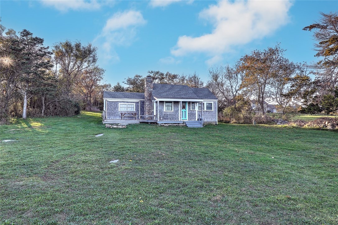 24 Point Meadows Road Little Compton, RI 02837 - Photo 2 of 26