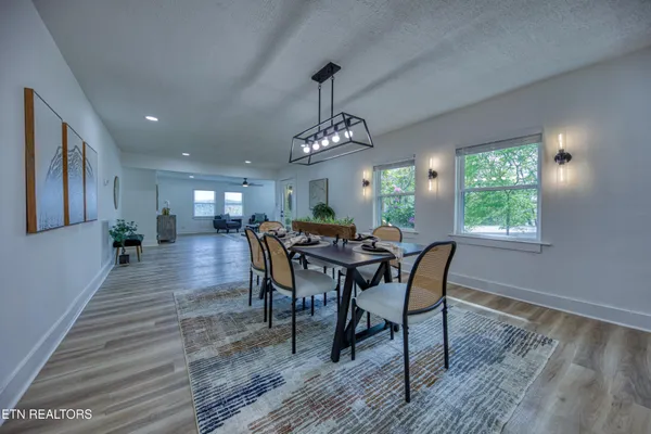 $475,000 | 7822 Fersner Road, Powell, TN 37849