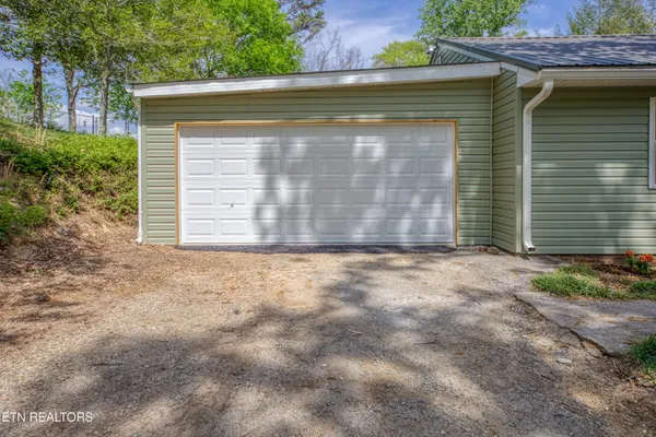 $475,000 | 7822 Fersner Road, Powell, TN 37849