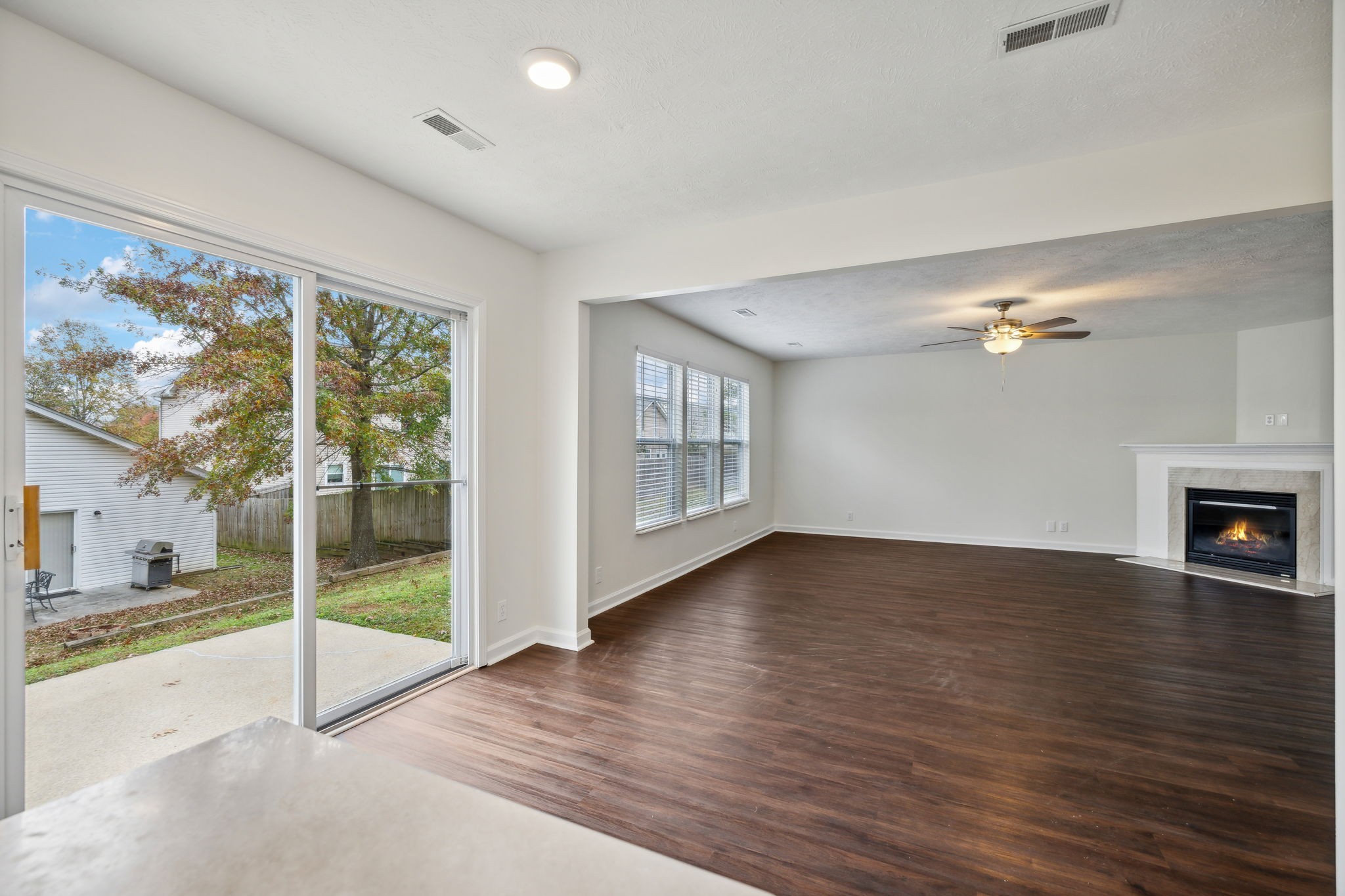 104 Tate Court Spring Hill, TN 37174 - Photo 6 of 20 Gallery Image 6