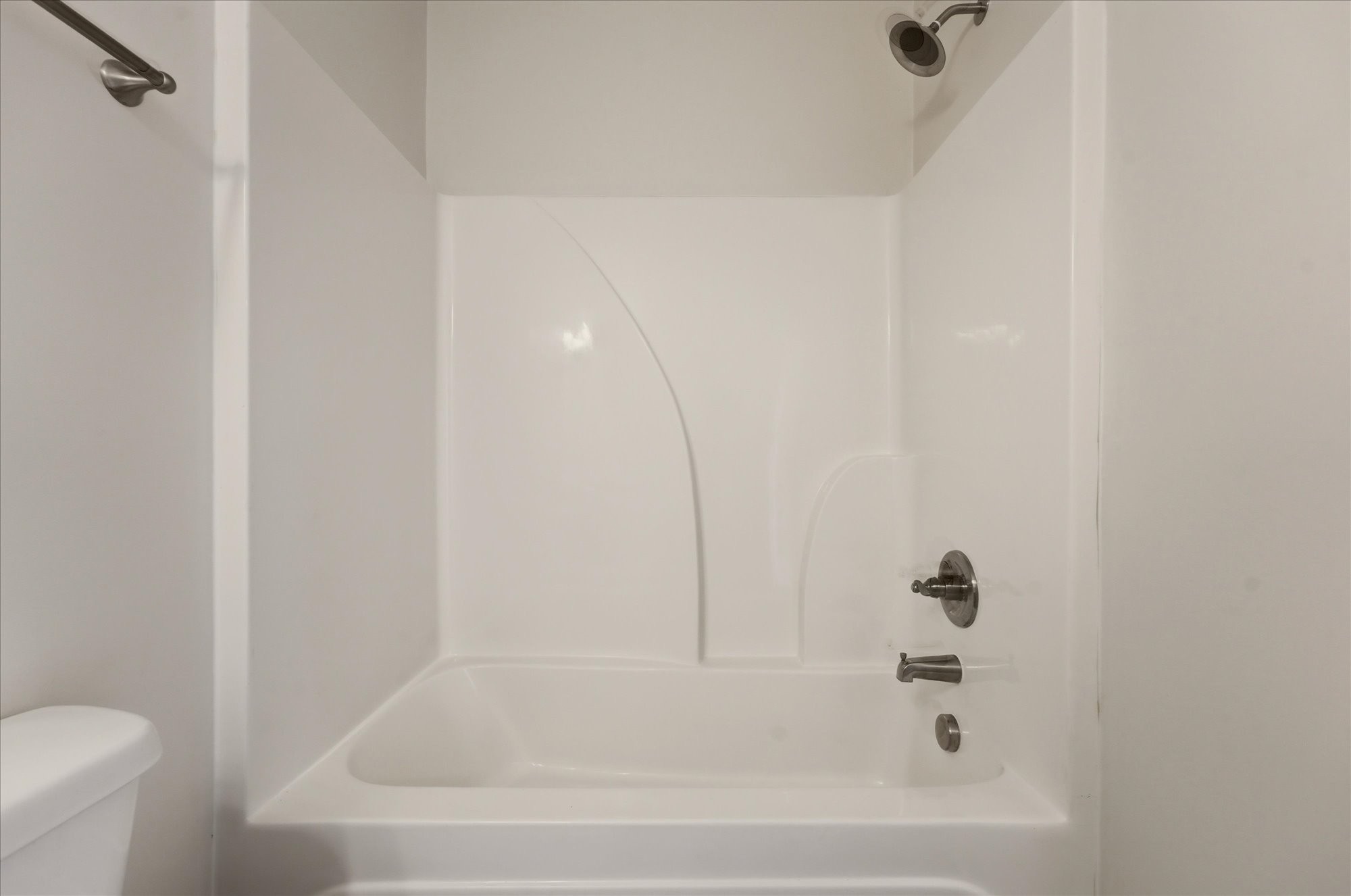2050 Hemlock Drive Spring Hill, TN 37174 - Photo 23 of 48 a close view of a bathtub in bathroom