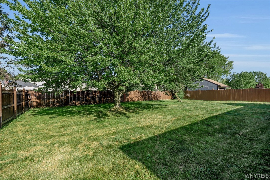 255 Warner Road Lancaster, NY 14086 - Photo 30 of 31