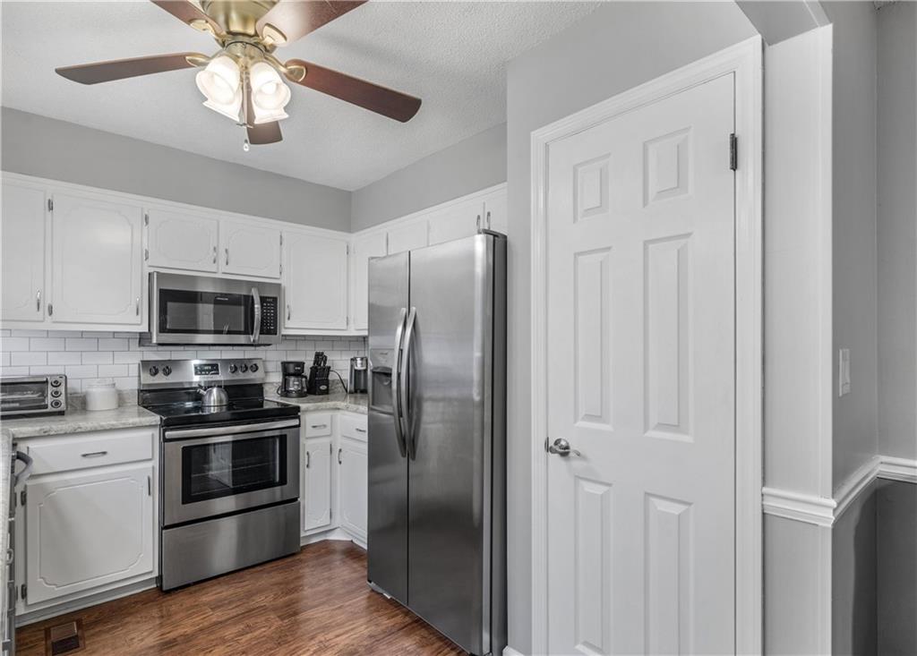 435 Rabbit Run McDonough, GA 30252 - Photo 12 of 34