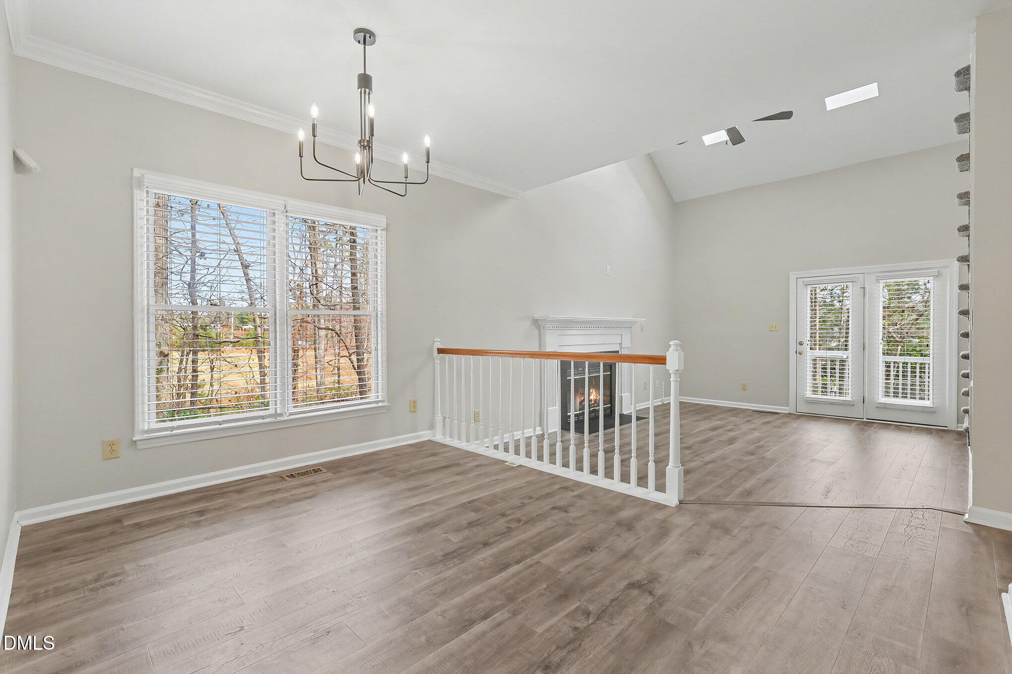 3706 Carnegie Lane Raleigh, NC 27612 - Photo 5 of 20 019_file_435