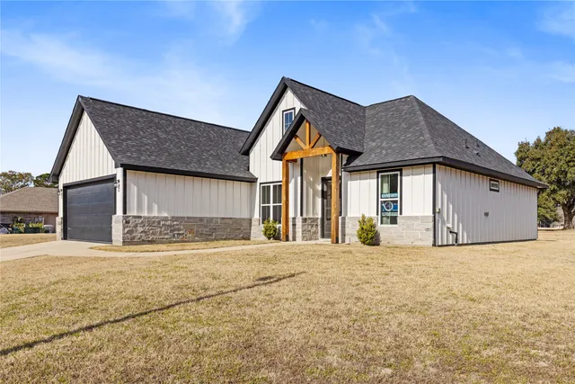 $360,000 | 67 Westwood Drive East, Trinity, TX 75862