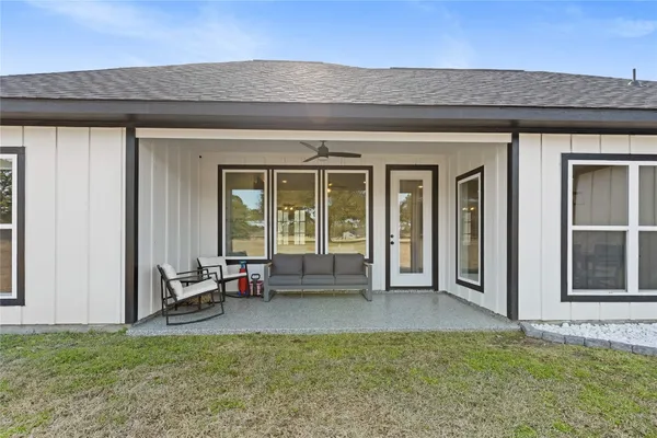 $350,000 | 67 Westwood Drive East, Trinity, TX 75862