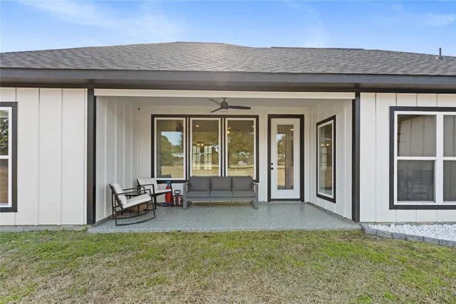 $360,000 | 67 Westwood Drive East, Trinity, TX 75862