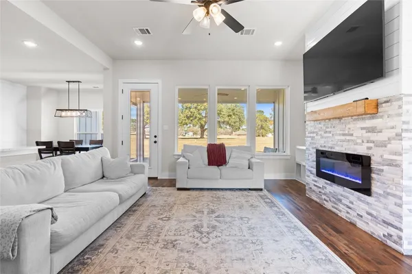 $350,000 | 67 Westwood Drive East, Trinity, TX 75862