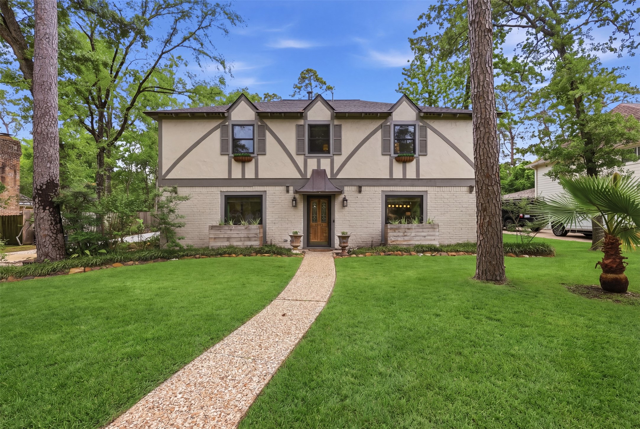 6126 Hickorycrest Drive Spring, TX 77389 - Photo 3 of 50 Beautiful home with great curb appeal, lush landscaping and mature trees.