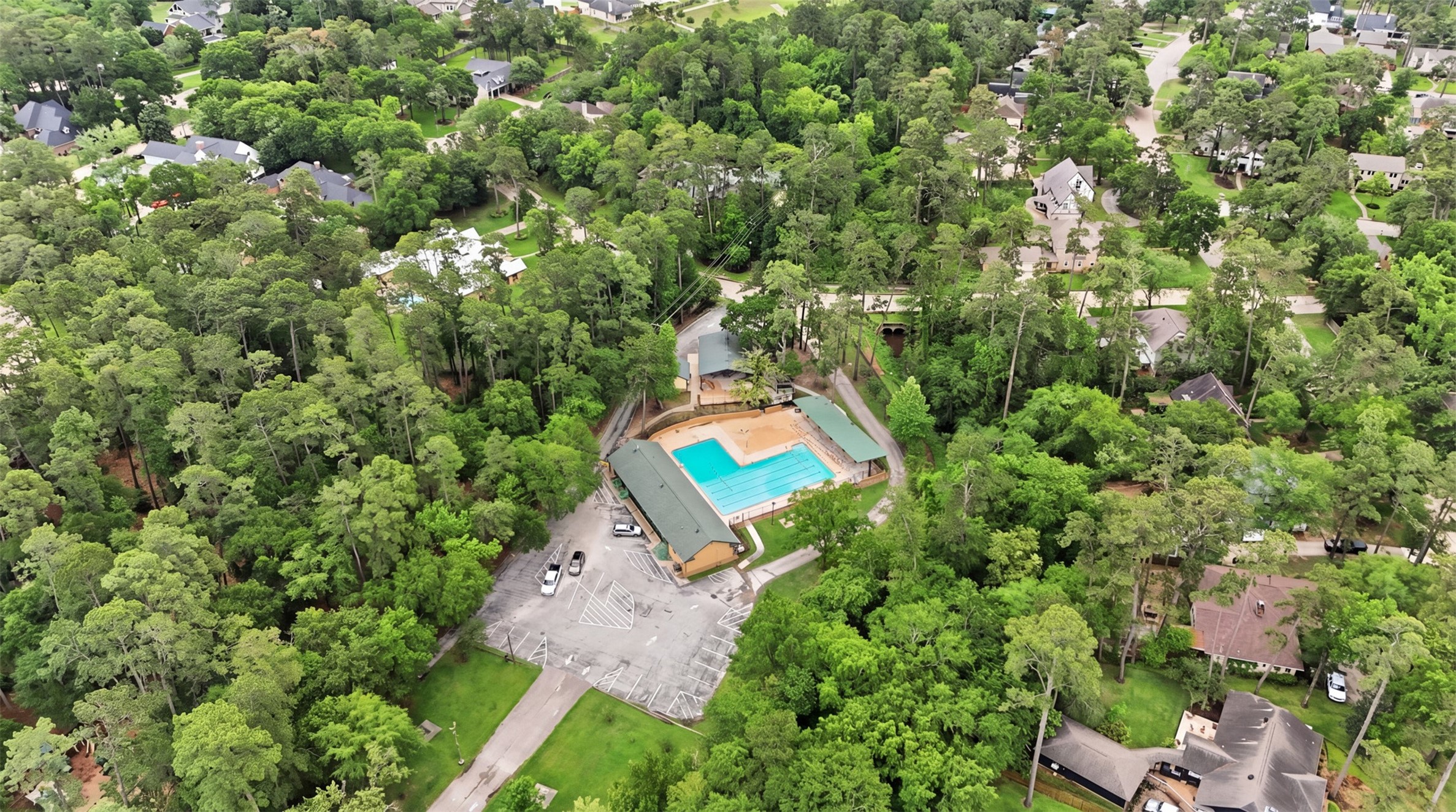 6126 Hickorycrest Drive Spring, TX 77389 - Photo 42 of 50 Nearby community area featuring a pool and surrounding green space.
