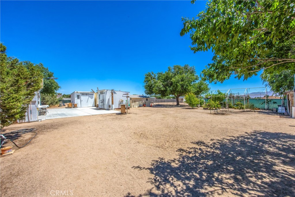 15212 El Centro Road Hesperia, CA 92345 - Photo 58 of 75