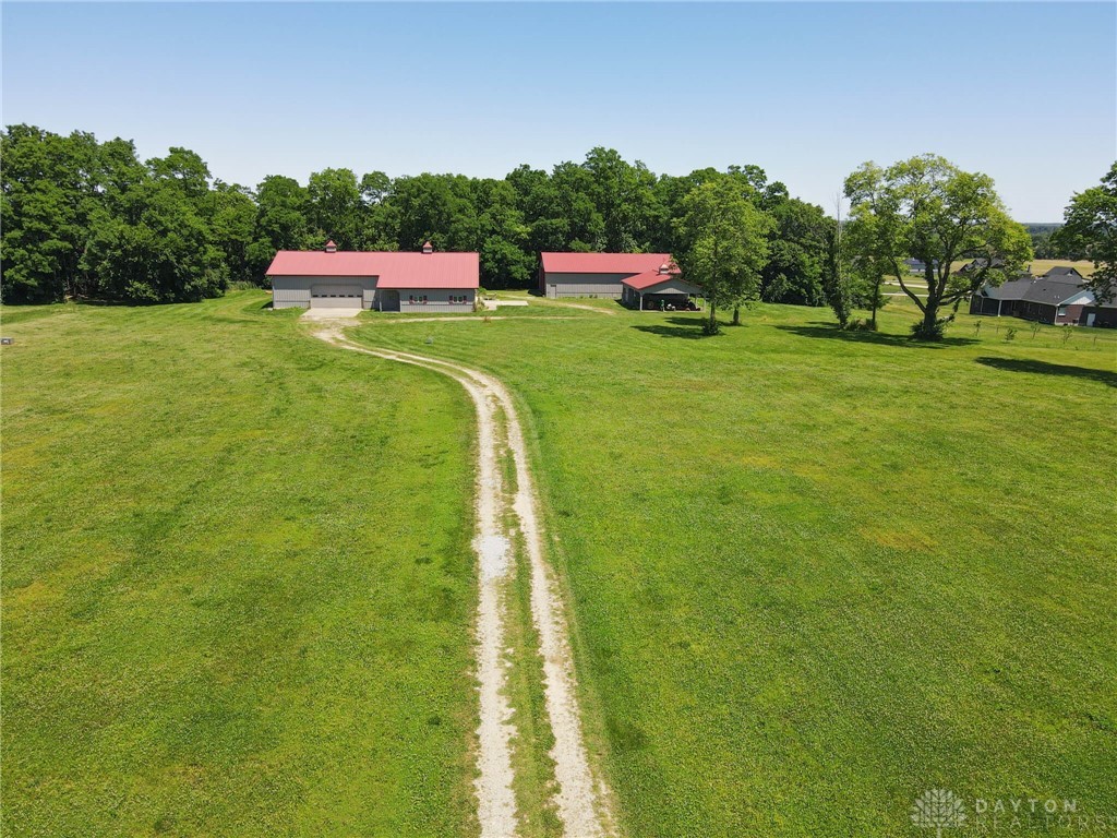 5172 Chenoweth Road Waynesville, OH 45068 - Photo 4 of 39