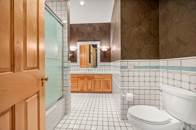 $7,500 | 1560 Bluff Creek Drive, Chaska, MN 55318