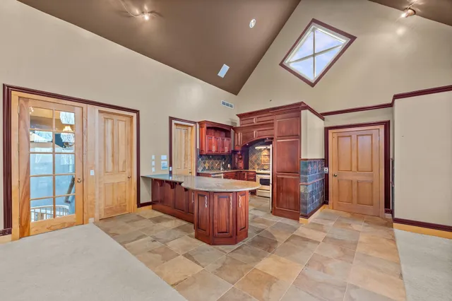 $7,500 | 1560 Bluff Creek Drive, Chaska, MN 55318