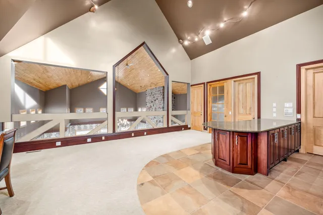 $7,500 | 1560 Bluff Creek Drive, Chaska, MN 55318