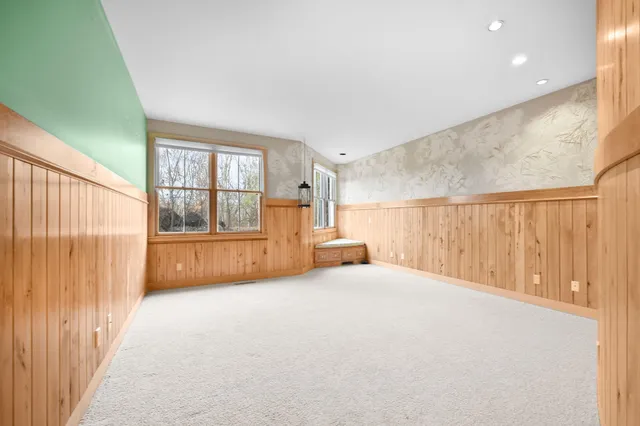 $7,500 | 1560 Bluff Creek Drive, Chaska, MN 55318