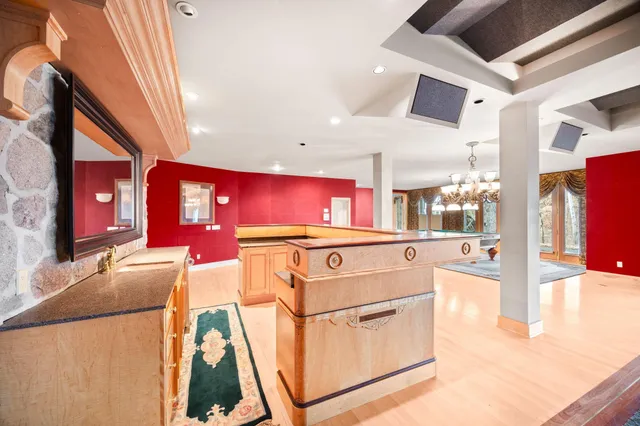 $7,500 | 1560 Bluff Creek Drive, Chaska, MN 55318