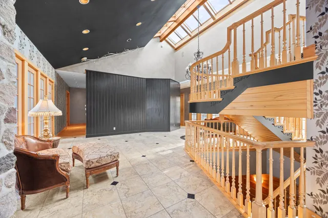 $7,500 | 1560 Bluff Creek Drive, Chaska, MN 55318