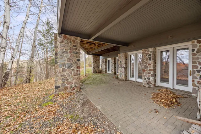 $7,500 | 1560 Bluff Creek Drive, Chaska, MN 55318