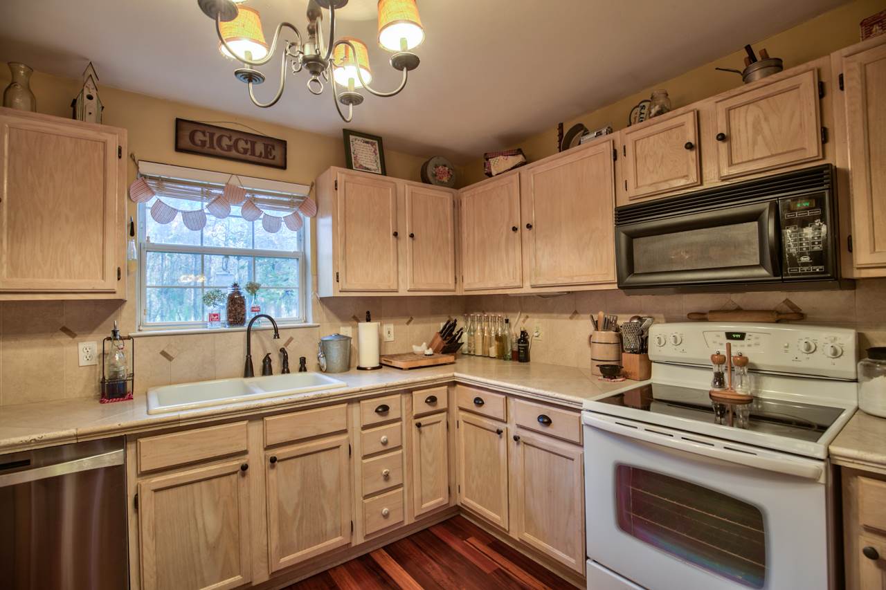 1584 Chadwick Way Tallahassee, FL 32312 - Photo 21 of 27