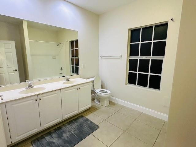 4216 Leo Lane, Unit 5G Riviera Beach, FL 33410 - Photo 12 of 31 Photo 12