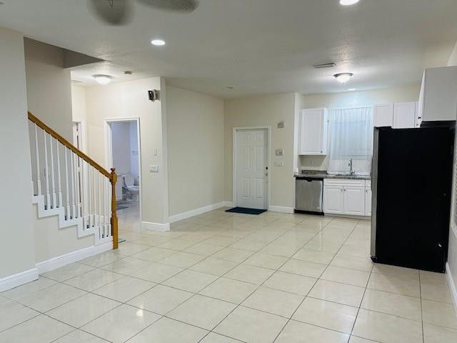 4216 Leo Lane, Unit 5G Riviera Beach, FL 33410 - Photo 6 of 31 Photo 6