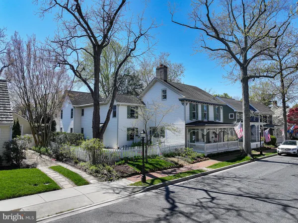 $1,350,000 | 114 West Chestnut Street, St. Michaels, MD 21663