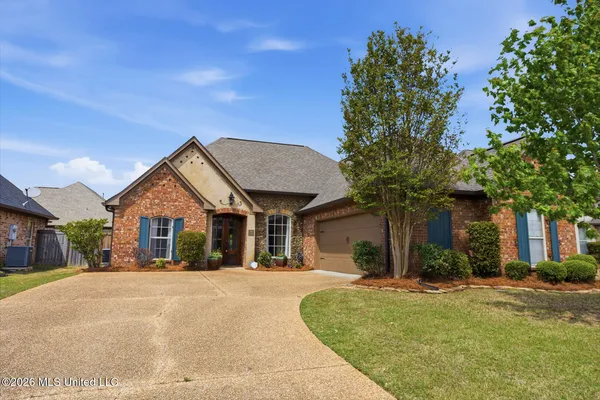 $325,000 | 303 Siltstone Ridge, Brandon, MS 39047