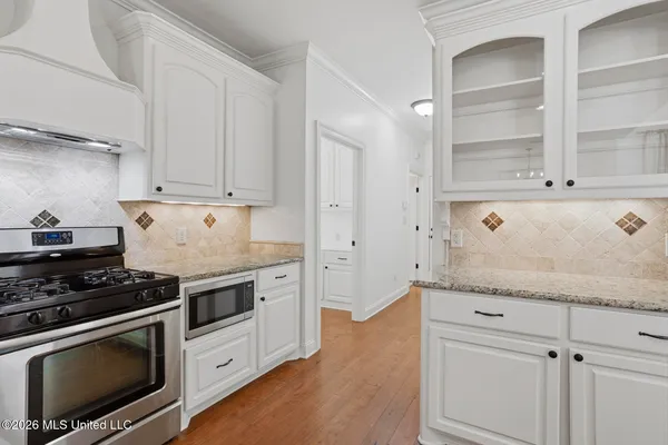 $325,000 | 303 Siltstone Ridge, Brandon, MS 39047