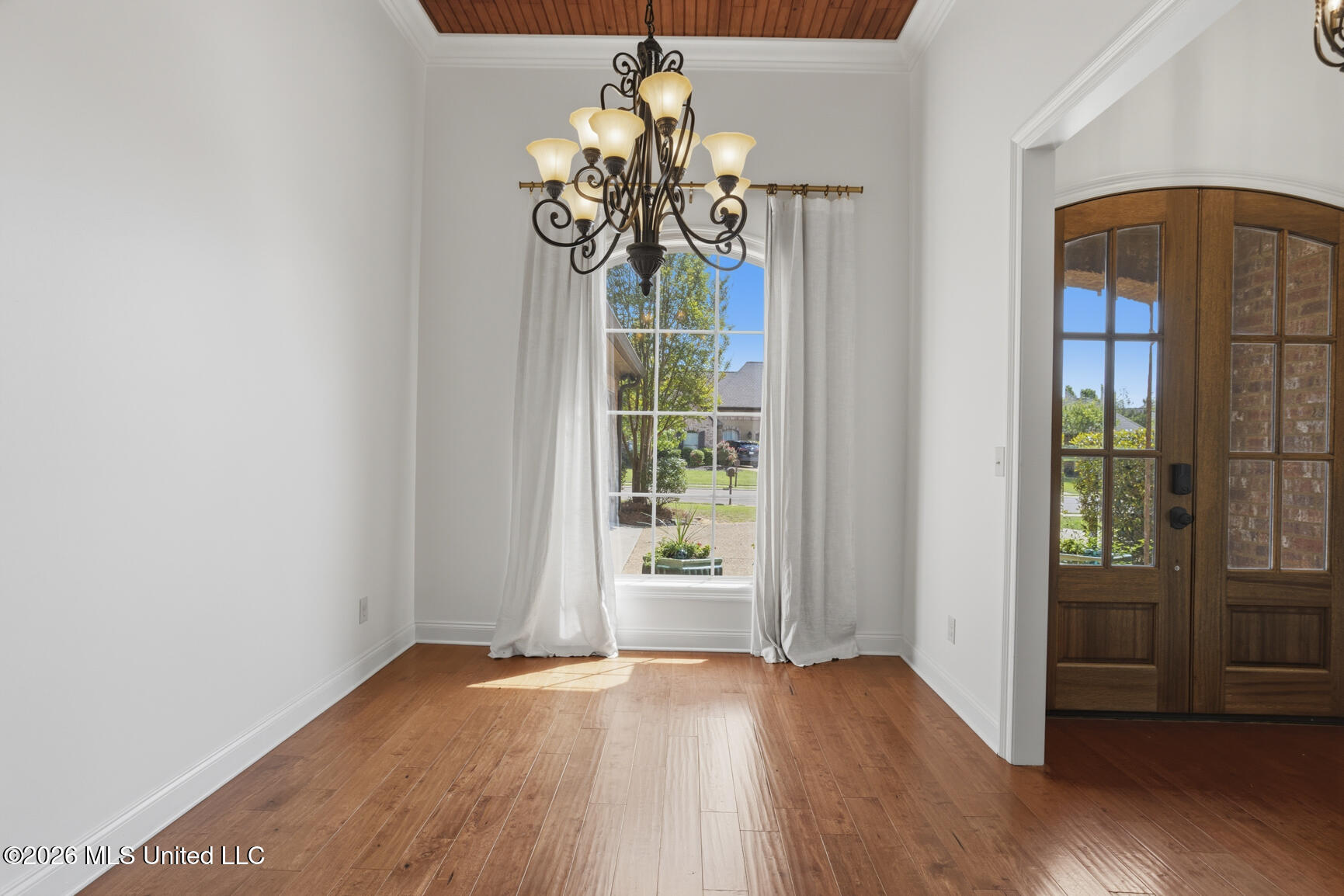 303 Siltstone Ridge Brandon, MS 39047 - Photo 8 of 37 Tongue and Groove Ceiling