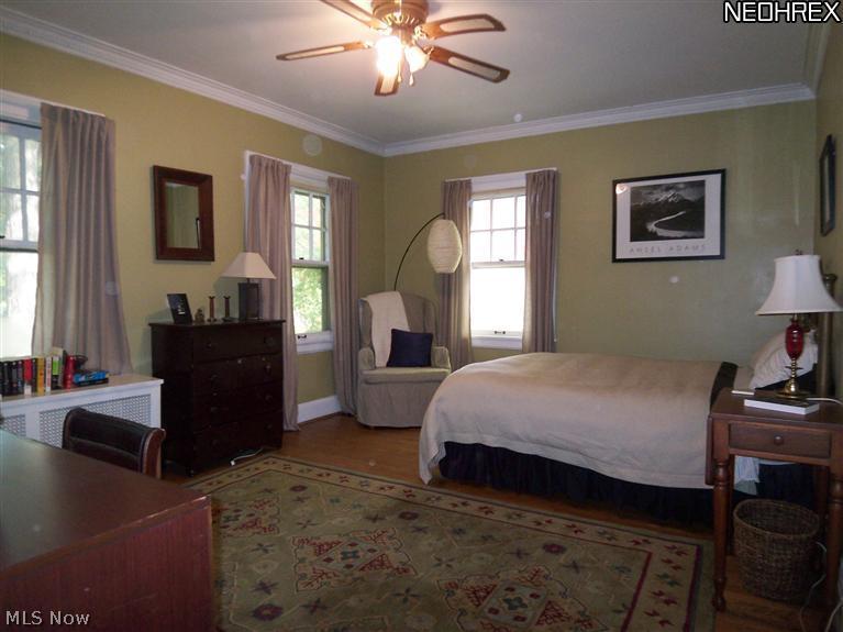 2746 Derbyshire Road Cleveland Heights, OH 44106 - Photo 17 of 24 BEDROOM TWO FEATURES PRIVATE FULL BATH