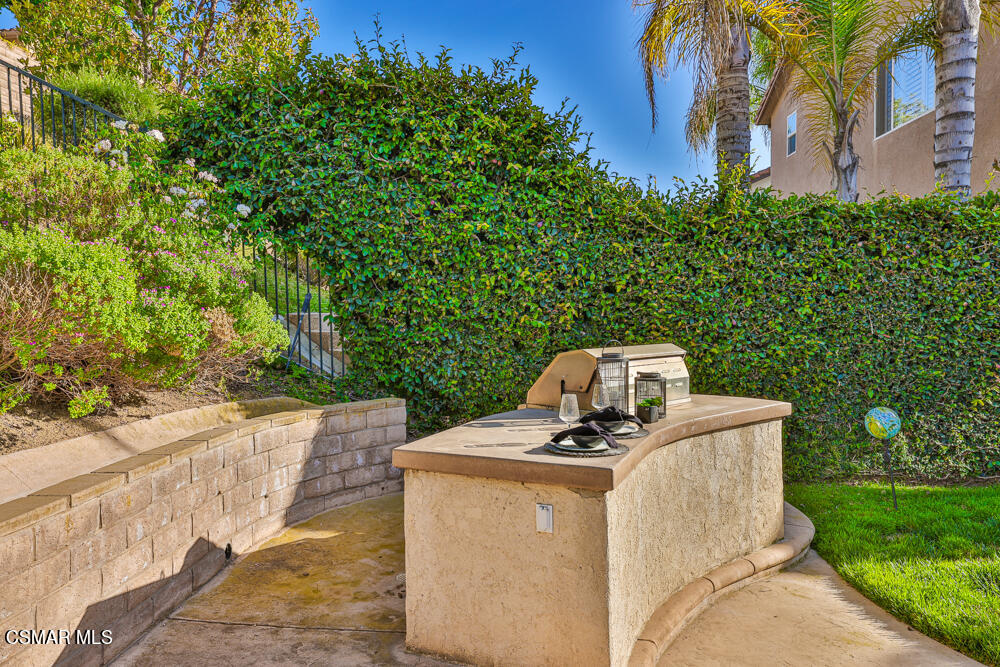 14334 Peach Hill Road Moorpark, CA 93021 - Photo 8 of 36 8I6A9450