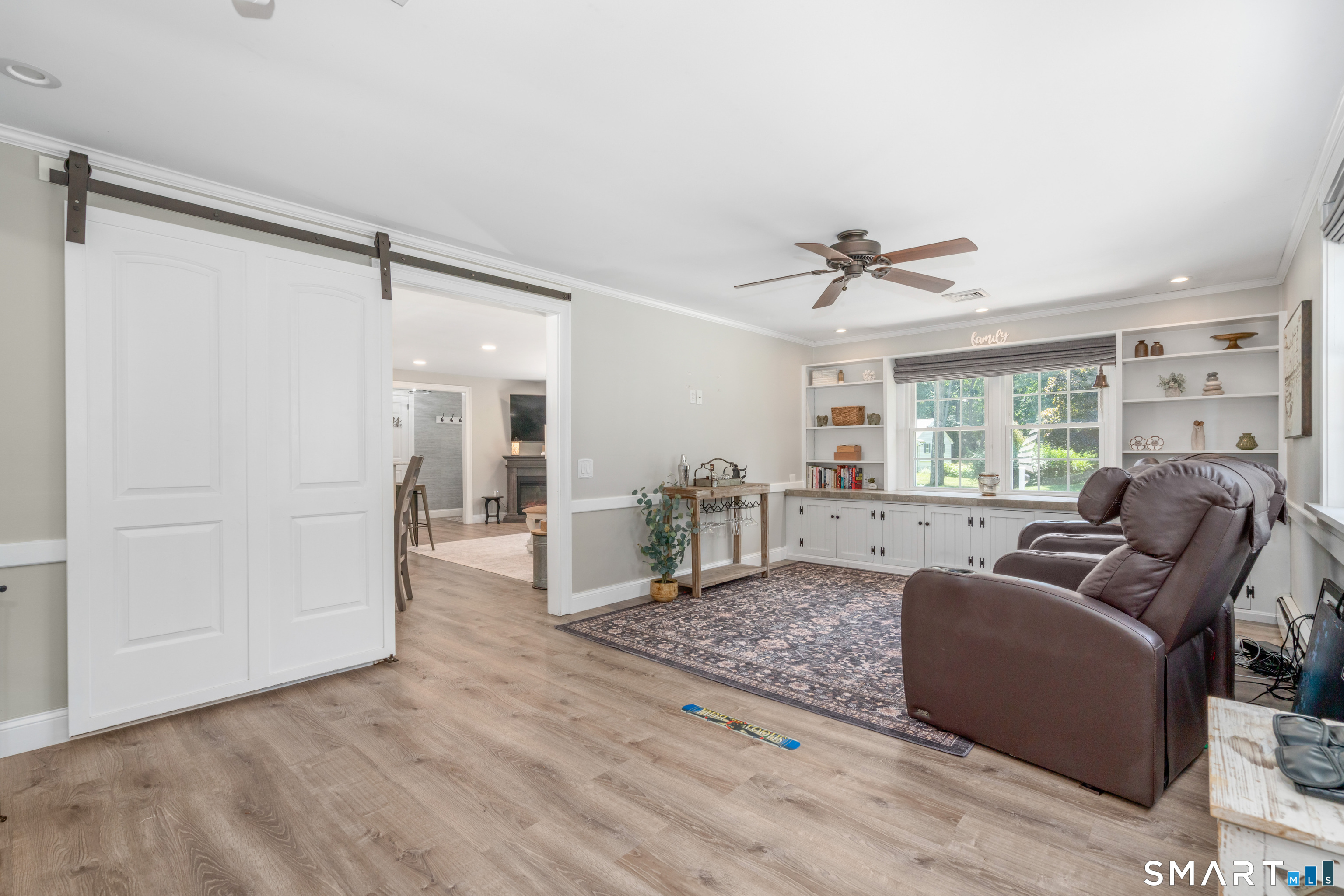 355 Burnham Street Manchester, CT 06042 - Photo 16 of 40