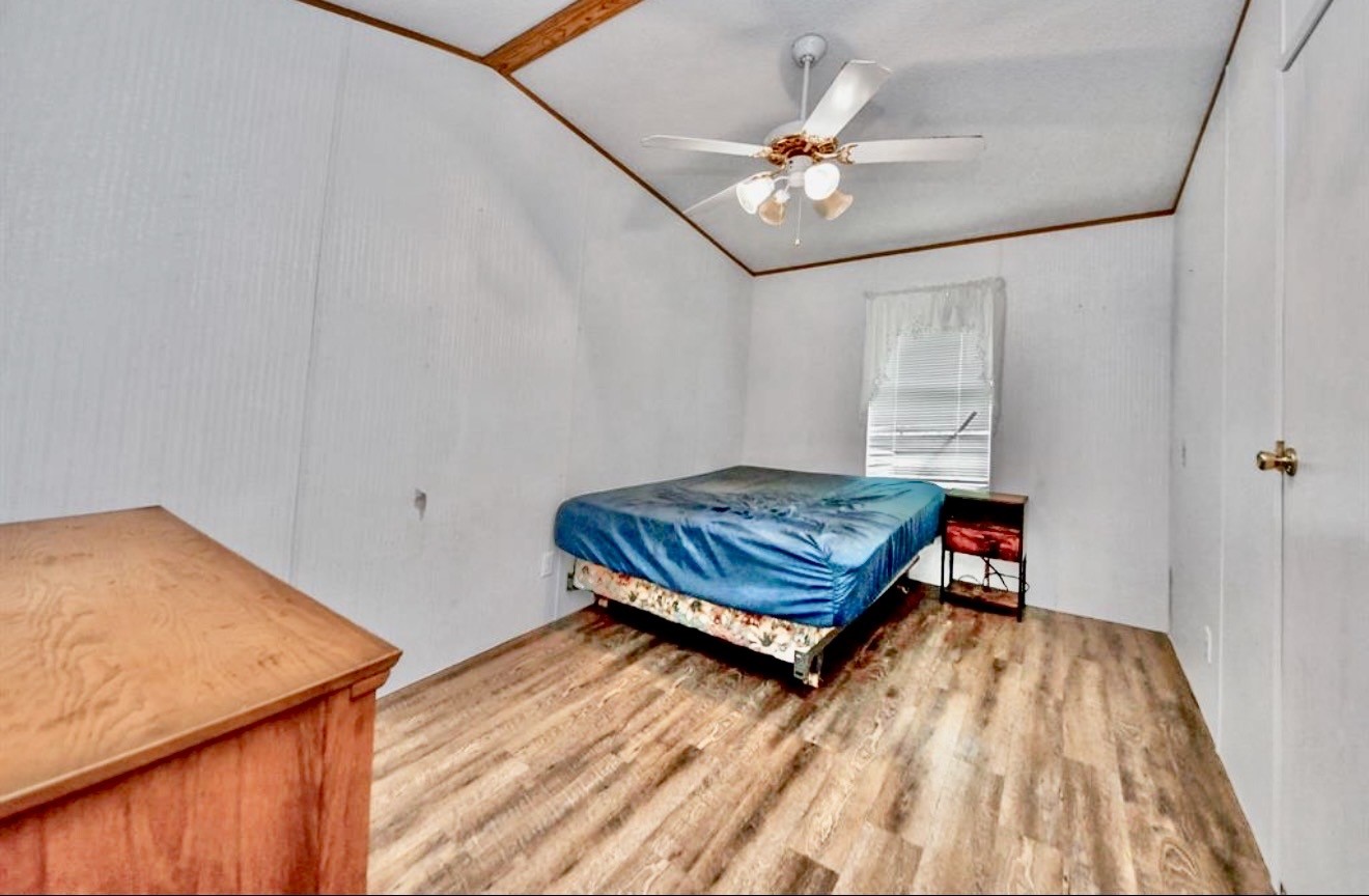 13891 Creighton Road Conroe, TX 77302 - Photo 14 of 29