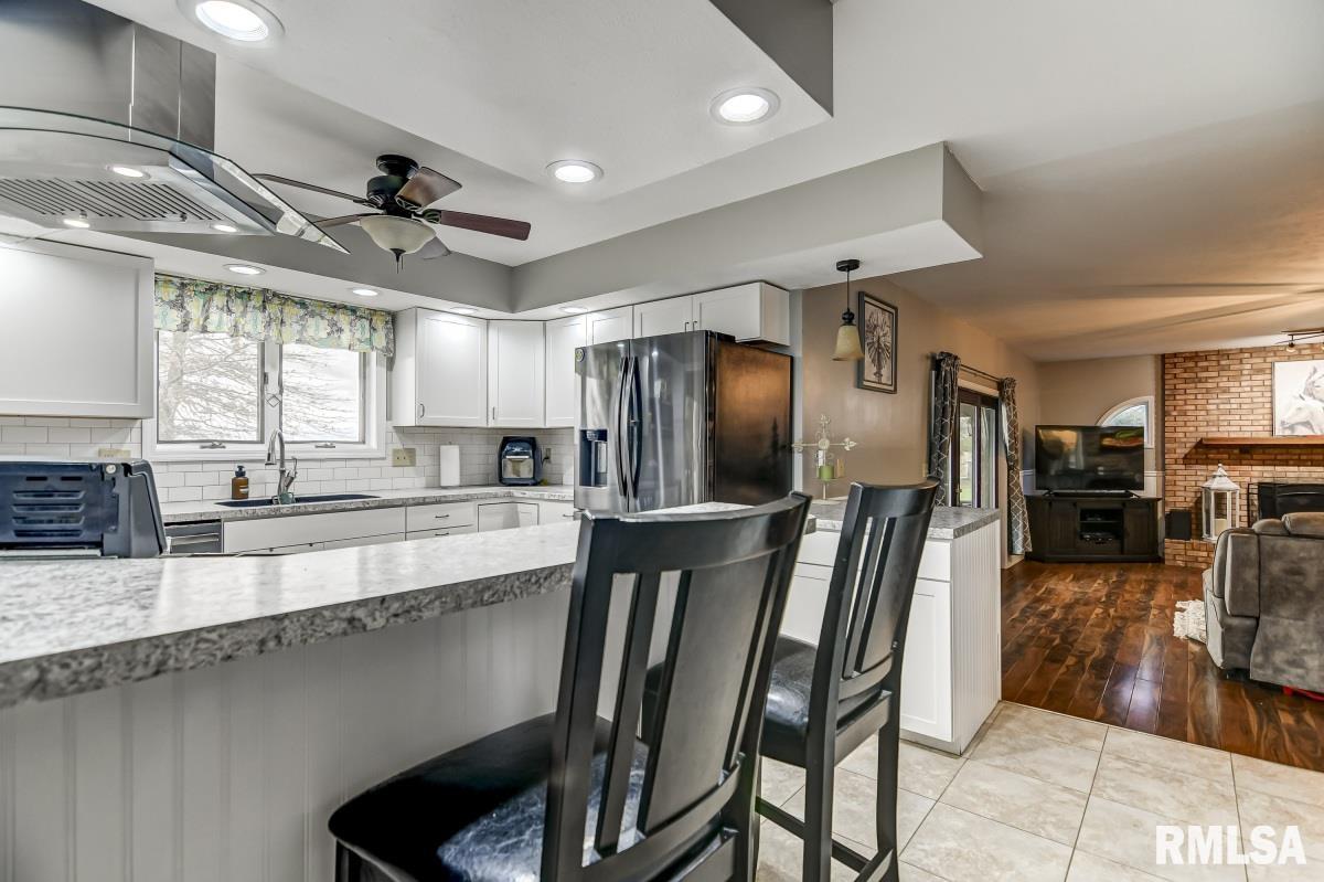 4736 San Terra Road Pawnee, IL 62558 - Photo 15 of 44 Gallery Image 15