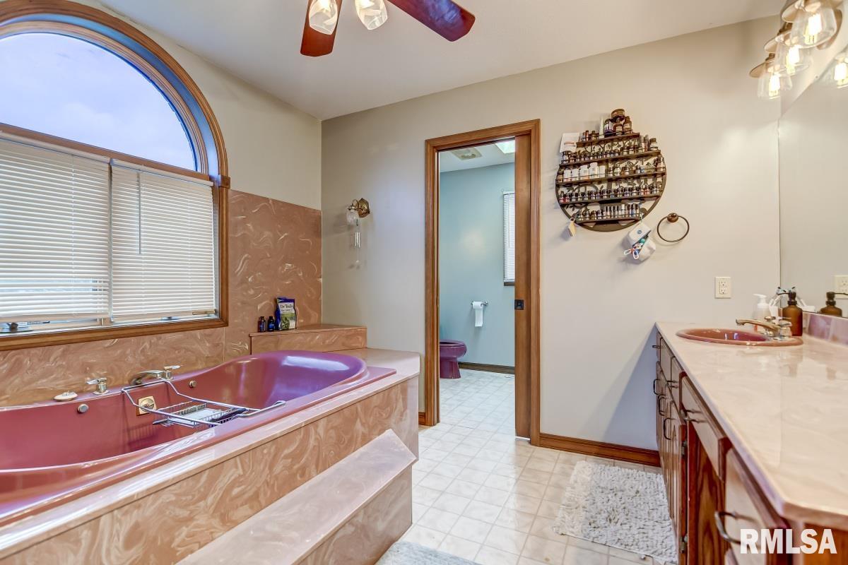 4736 San Terra Road Pawnee, IL 62558 - Photo 25 of 44 Gallery Image 25
