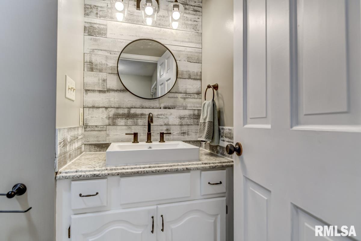 4736 San Terra Road Pawnee, IL 62558 - Photo 34 of 44 Gallery Image 34
