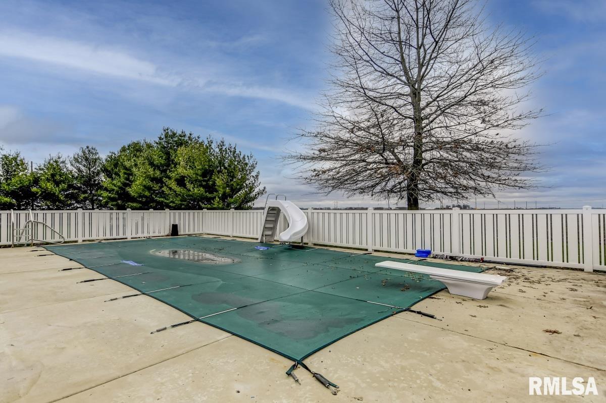 4736 San Terra Road Pawnee, IL 62558 - Photo 40 of 44 Gallery Image 40