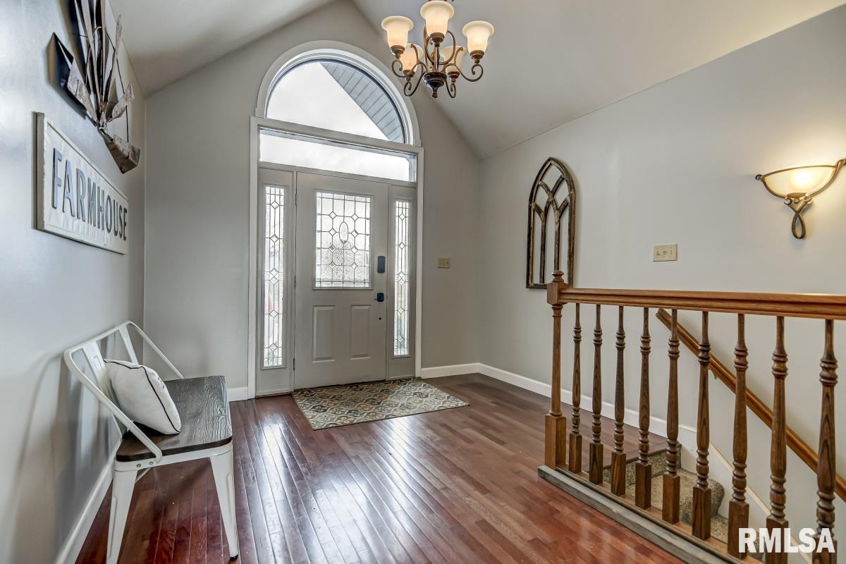4736 San Terra Road Pawnee, IL 62558 - Photo 6 of 44 Gallery Image 6