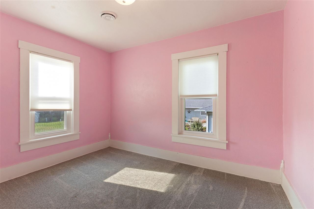 715 3rd Street Kalona, IA 52247 - Photo 18 of 42 Gallery Image 18