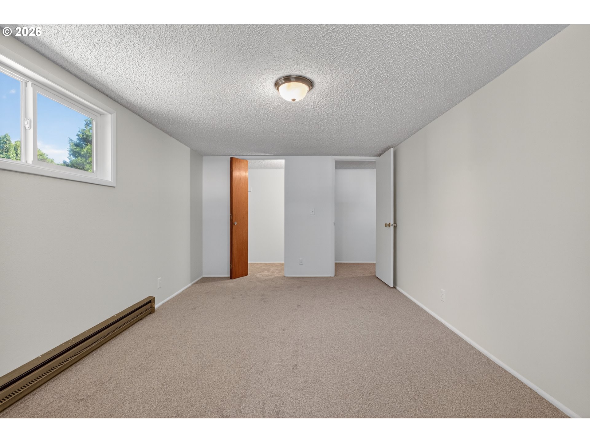 2245 Devos Street Eugene, OR 97402 - Photo 18 of 48