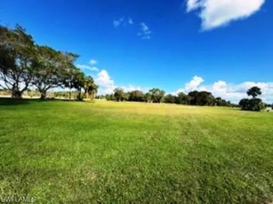 $460,000 | Tamiami Trail East, Naples, FL 34114