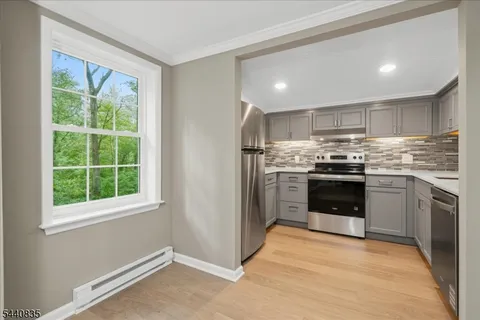 $250,000 | 20 Kingsland Avenue, Stanhope, NJ 07874