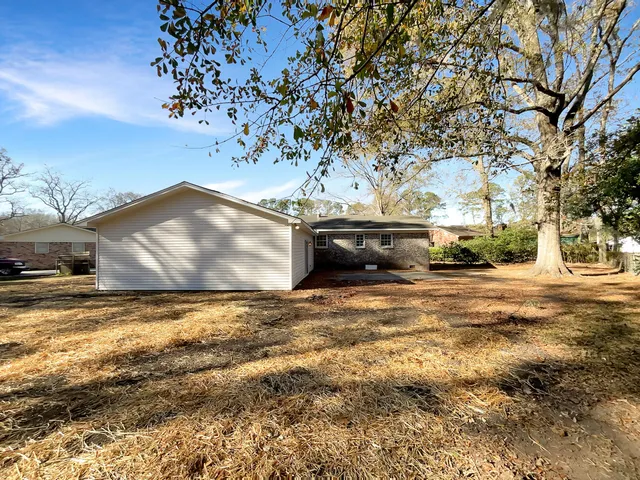 $296,000 | 3 Tommy Circle, Goose Creek, SC 29445